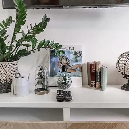 Luxury On Grzybowska Street In Apartament Warszawa